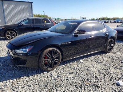 Maserati  2018 ZAM57XSA6J1271779