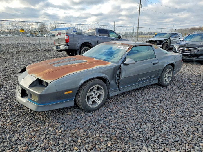 Chevrolet Camaro 1988 VIN 1G1FP21F4JL134524