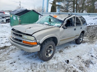Chevrolet Blazer 2004 1GNCS13X34K123069