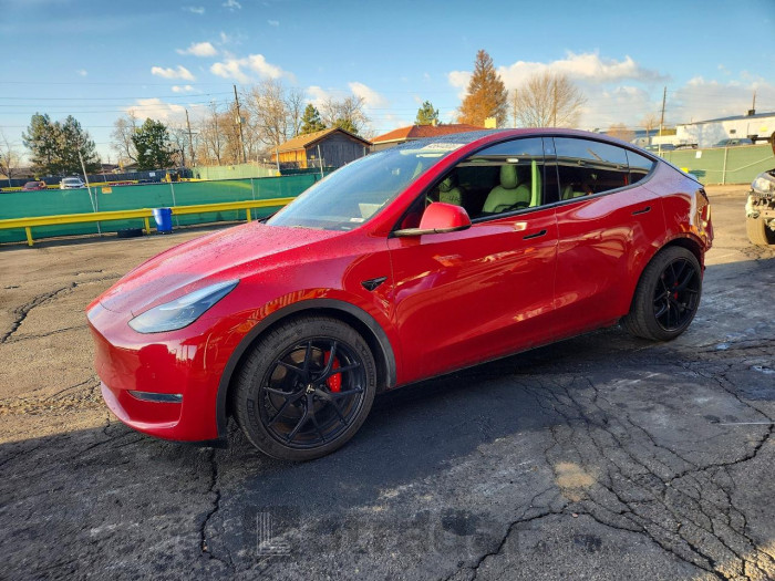 Tesla Model y 2022 VIN 7SAYGDEF4NF461961