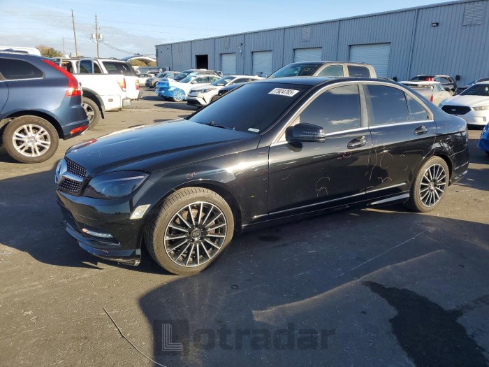 Mercedes-benz C-klasse 2011 VIN WDDGF5EB0BR159013