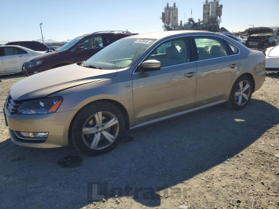 Volkswagen Passat 2015 1VWAT7A36FC119110