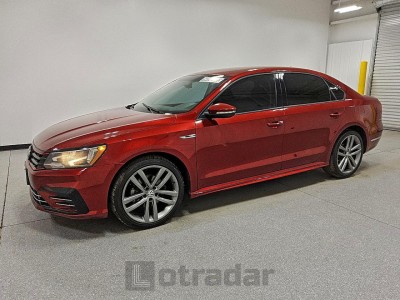 Volkswagen  2018 VIN 1VWAA7A37JC029995