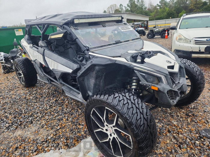 Can-am/ brp Maverick 2018 VIN 3JBVMAY49JK000101