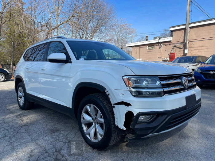 Volkswagen Atlas 2018 VIN 1V2LR2CA0JC586605