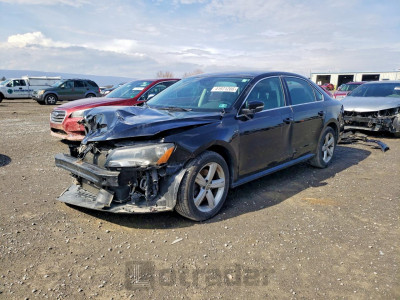 Volkswagen Passat 2015 1VWAT7A35FC114822