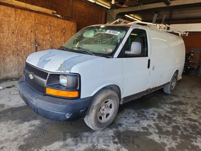 Chevrolet Express 2004 VIN 1GCFG15X641113968