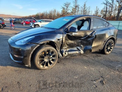 Tesla Model y 2023 7SAYGDEEXPA183803