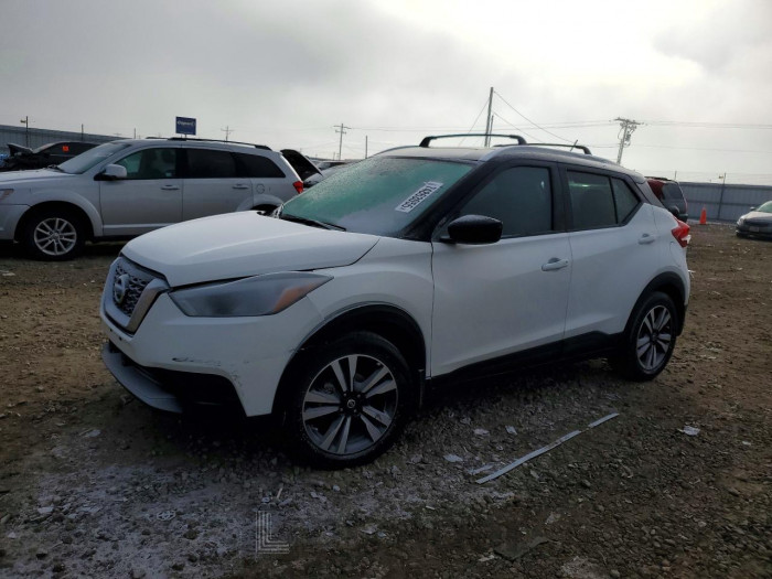 Nissan Kicks 2018 VIN 3N1CP5CU3JL521824