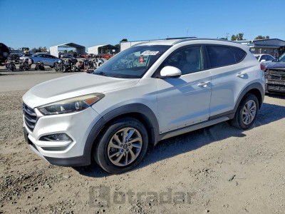 Hyundai Tucson 2017 KM8J33A29HU302495