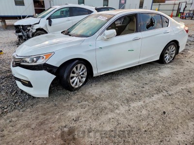 Honda Accord 2017 1HGCR3F81HA013798