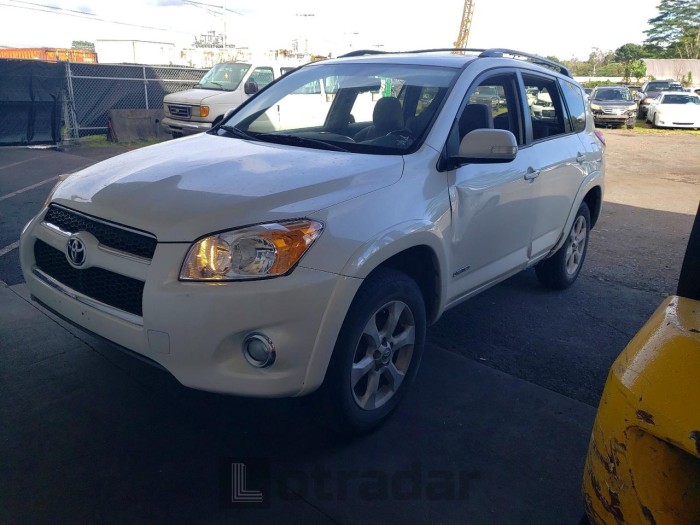 Toyota Rav 4 2011 VIN JTMXF4DV8B5032209