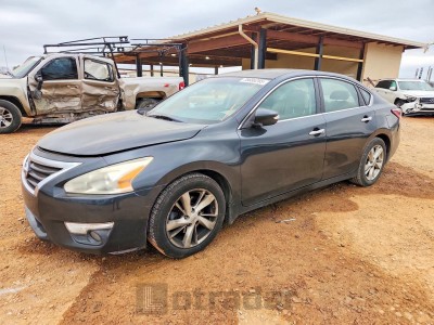 Nissan Altima 2015 1N4AL3AP2FN383207