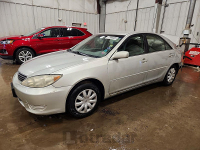 Toyota Camry 2005 4T1BE32K85U052028