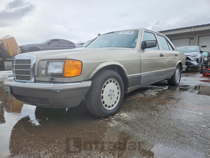 Mercedes-benz  1988 VIN WDBCA24D4JA422463
