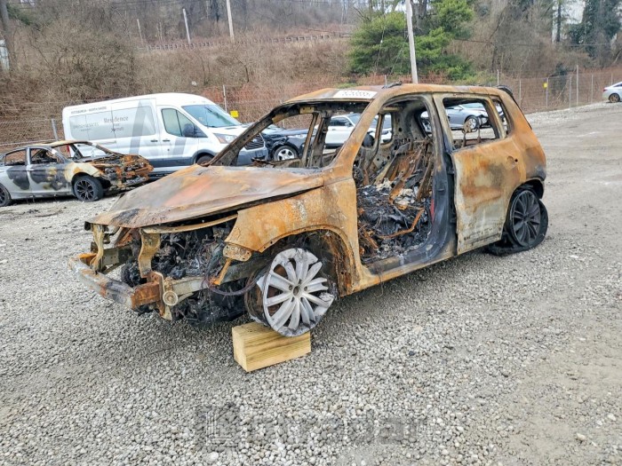 Volkswagen Tiguan 2016 VIN WVGBV7AX7GW018092