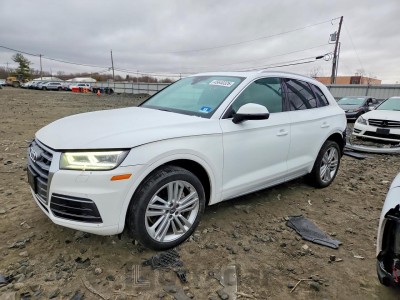 Audi Q5 2018 WA1BNAFY5J2196465