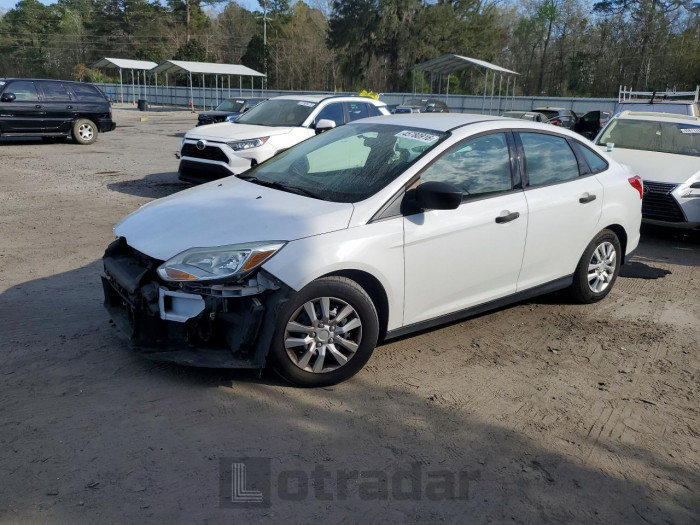 Ford Focus 2013 VIN 1FADP3E24DL175788