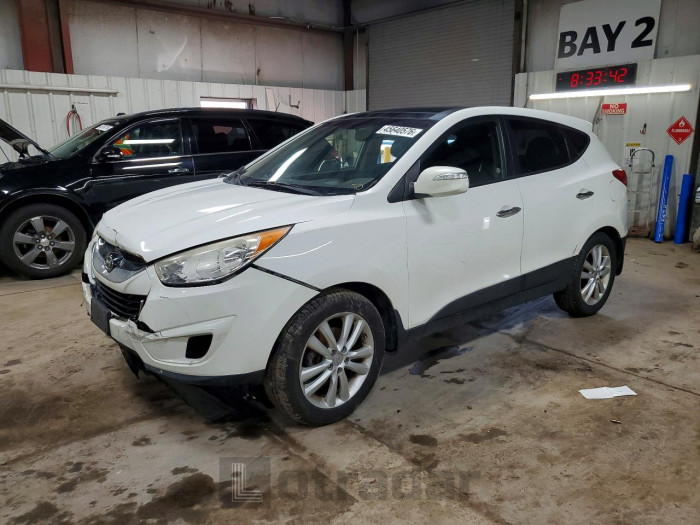 Hyundai Tucson 2013 VIN KM8JUCAC2DU557585