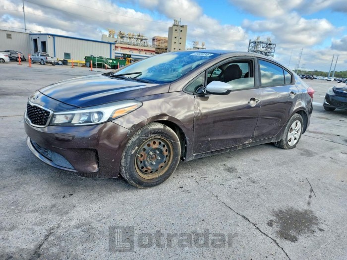 Kia Forte 2017 VIN 3KPFK4A7XHE006558