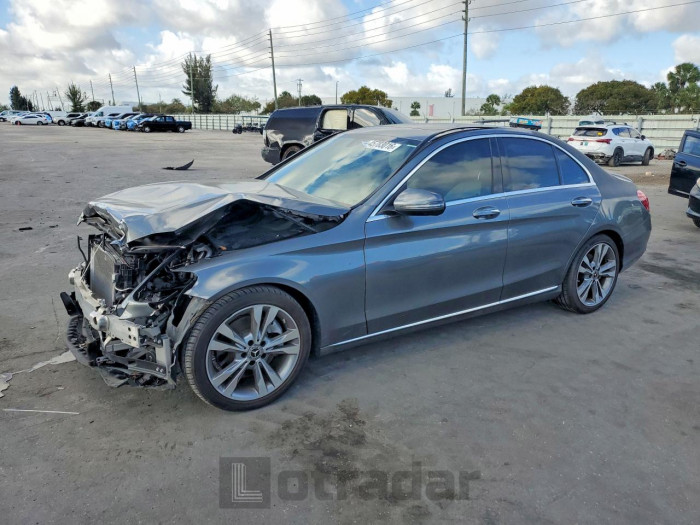 Mercedes-benz C-klasse 2018 VIN 55SWF4JB0JU241803
