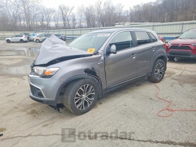 Mitsubishi Outlander 2018 JA4AR3AU1JU022025