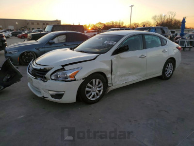 Nissan Altima 2015 1N4AL3AP9FN881484