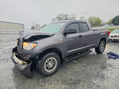Toyota Tundra 2013 5TFUW5F19DX299918