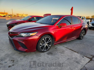 Toyota Camry 2018 4T1B11HK1JU621528