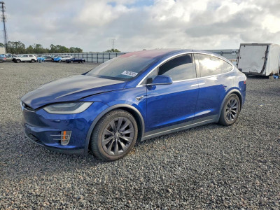 Tesla Model x 2018 5YJXCDE29JF112919