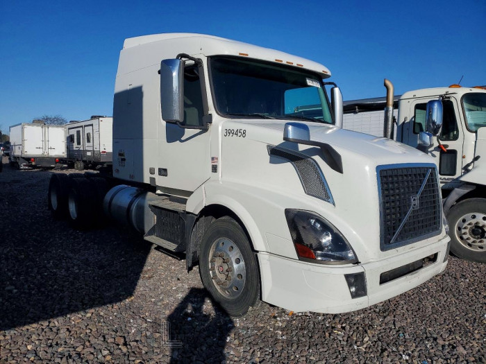 Volvo  2016 VIN 4V4NC9EH4GN975280