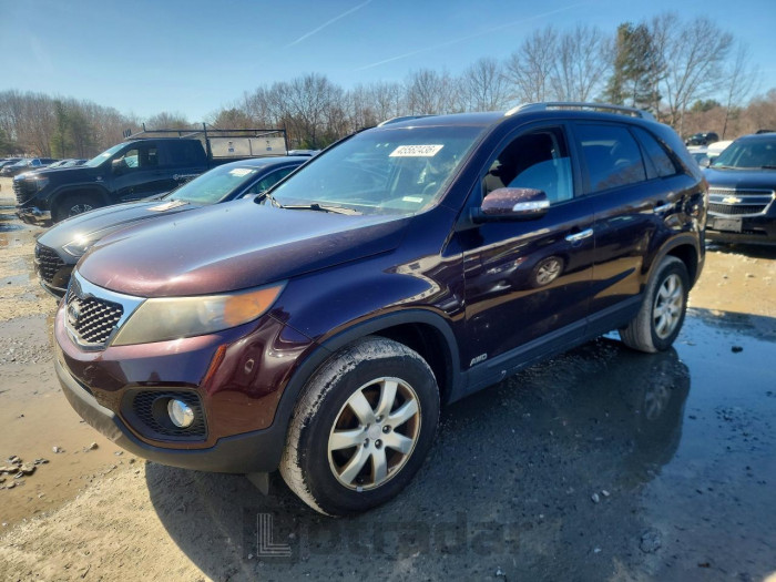 Kia Sorento 2011 VIN 5XYKTCA10BG097156