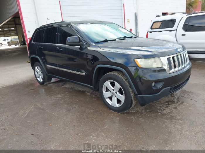 Jeep Grand cherokee 2013 VIN 1C4RJEAG5DC546357
