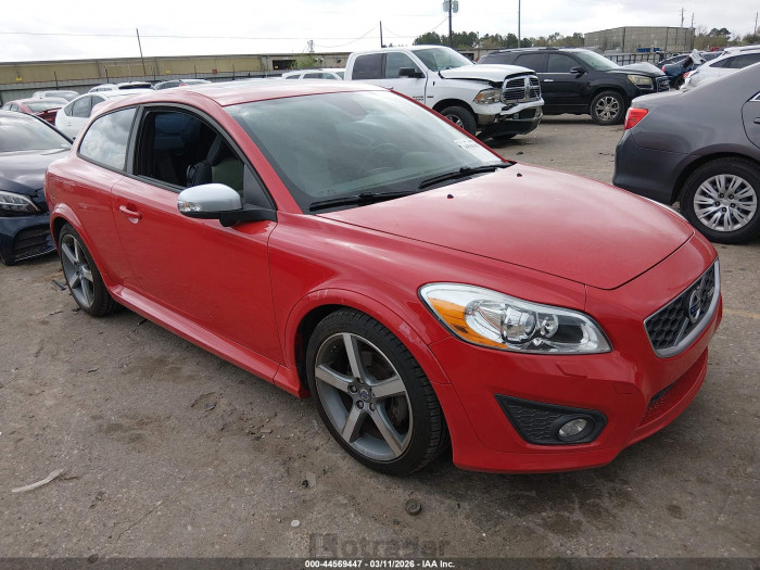 Volvo C30 2013 VIN YV1672MK5D2301641