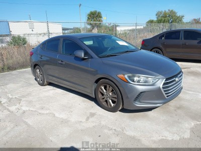Hyundai Elantra 2018 5NPD84LFXJH376629