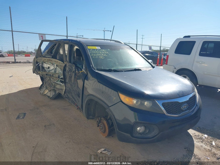 Kia Sorento 2012 VIN 5XYKT4A63CG265066