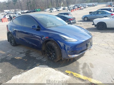Tesla Model y 2023 7SAYGDEE9PA201224