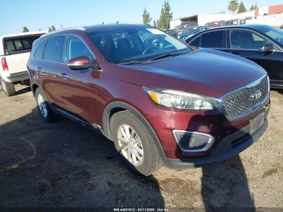 Kia Sorento 2017 5XYPGDA5XHG281516