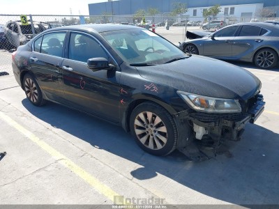 Honda Accord 2013 1HGCR3F83DA048806