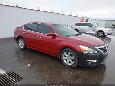 Nissan Altima 2015 1N4AL3AP8FN401967