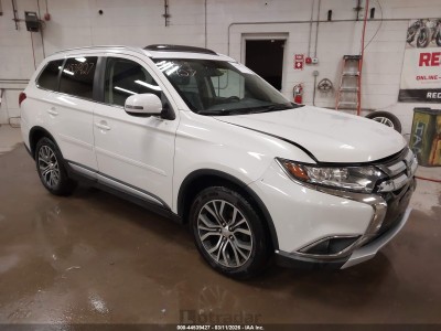 Mitsubishi Outlander 2017 JA4AZ3A33HZ058254