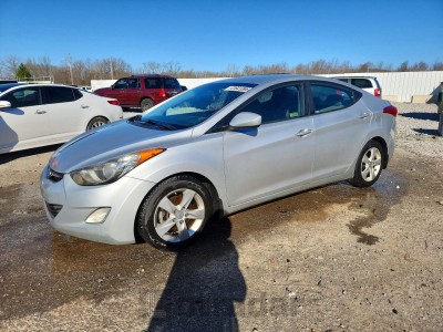 Hyundai  2013 5NPDH4AEXDH241228