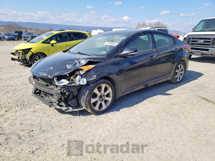 Hyundai  2013 VIN 5NPDH4AE4DH226918