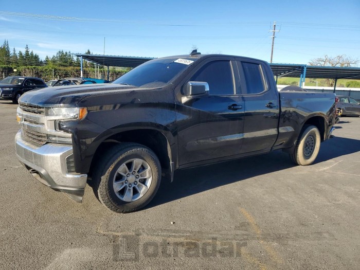 Chevrolet Silverado 2020 VIN 1GCRYDEDXLZ215436