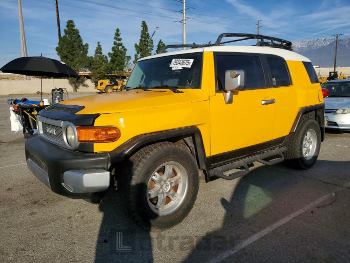 Toyota Fj cruiser 2007 VIN JTEZU11FX70002882