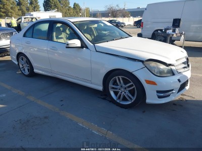 Mercedes-benz C-klasse 2013 WDDGF4HB9DA864853