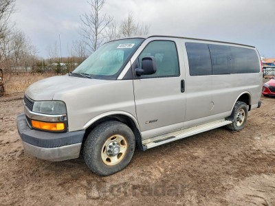 Chevrolet Express 2006 VIN 1GAHG35U061249339