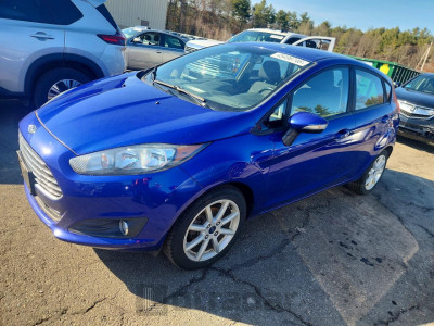 Ford Fiesta 2015 3FADP4EJ9FM147922