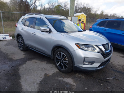 Nissan Rogue 2017 5N1AT2MTXHC748613