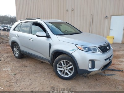 Kia Sorento 2014 5XYKTCA65EG520880